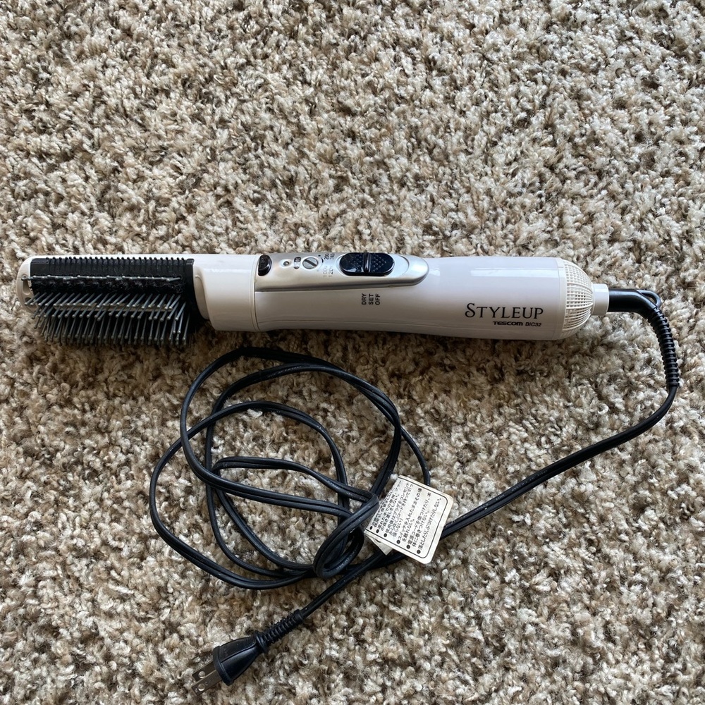 Tescom Hair dryer no-hair-damage-drying